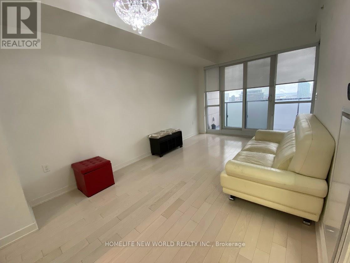 3307 - 1 The Esplanade Avenue, Toronto, Ontario  M5E 0A8 - Photo 9 - C12698446