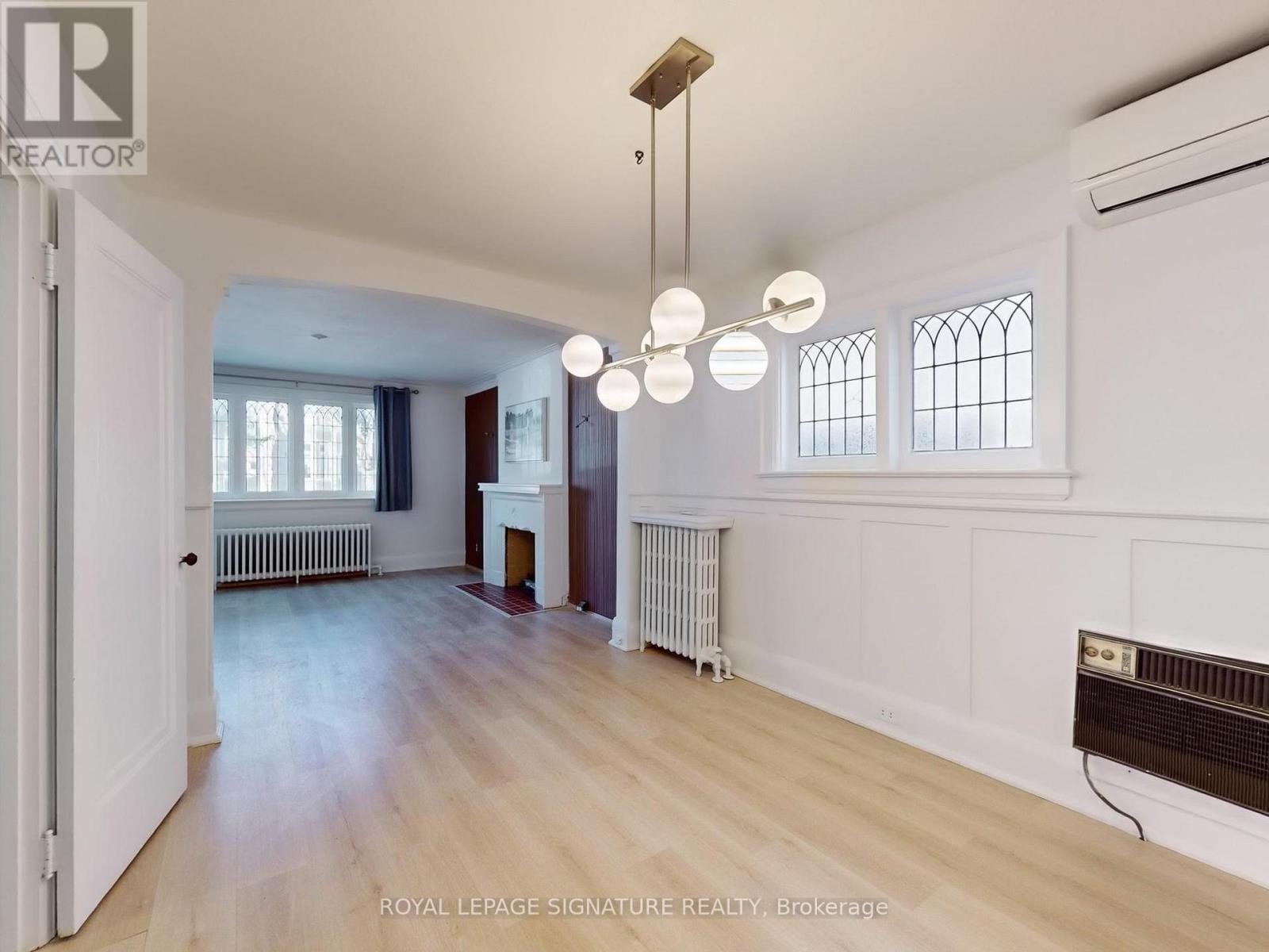 55 Banff Road, Toronto, Ontario  M4S 2V6 - Photo 9 - C12698480