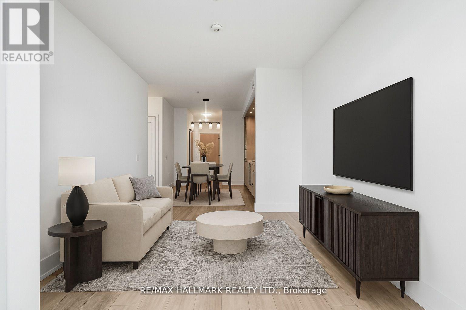 1906 - 10 INN ON THE PARK DRIVE, Toronto, Ontario