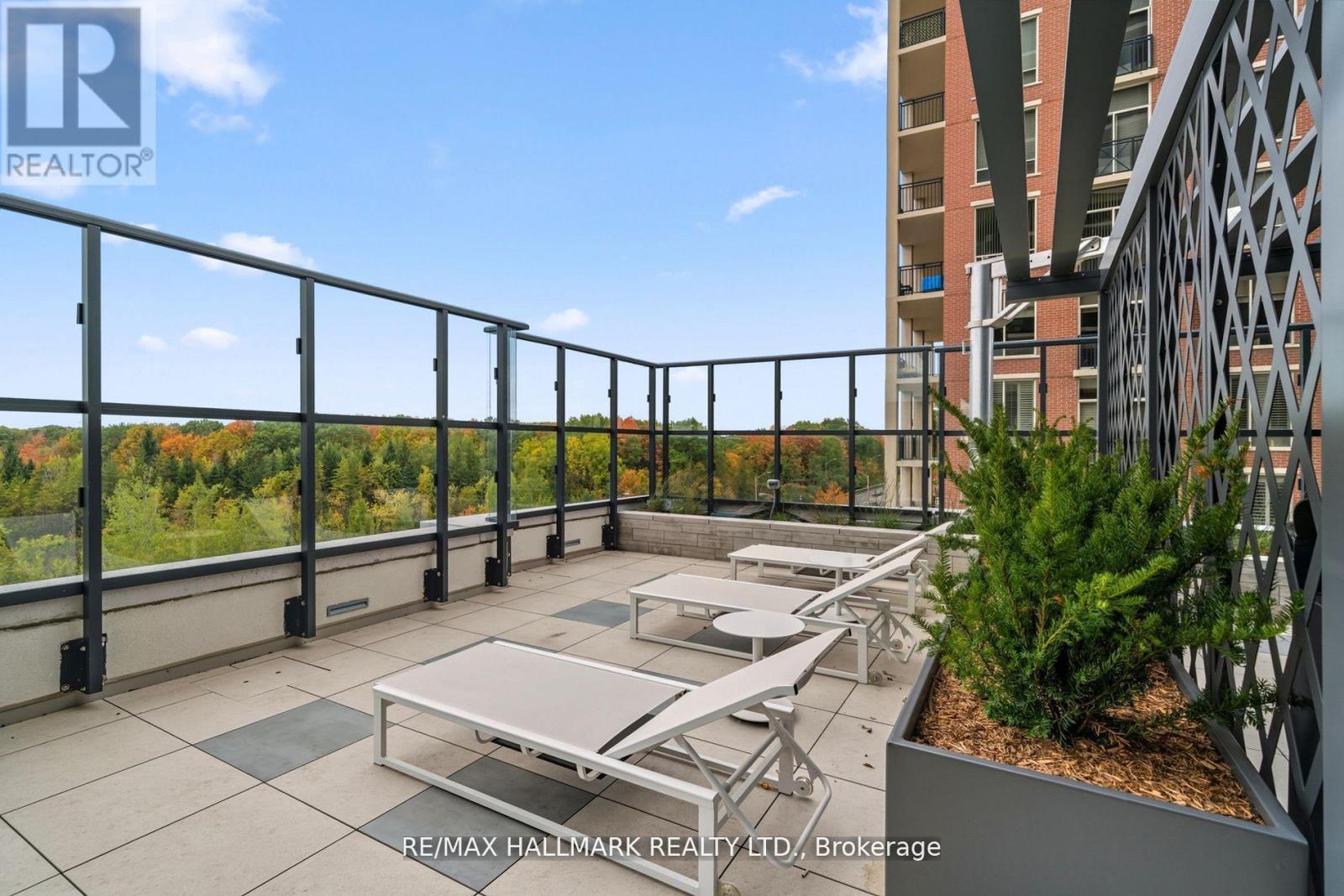 1906 - 10 Inn On The Park Drive, Toronto, Ontario  M3C 0P9 - Photo 24 - C12698498