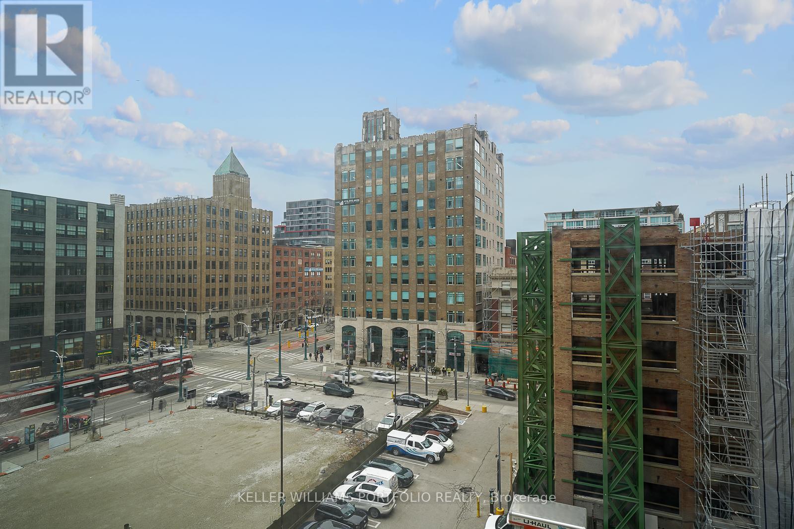 702 - 25 Oxley Street, Toronto, Ontario  M5V 2J5 - Photo 25 - C12698508