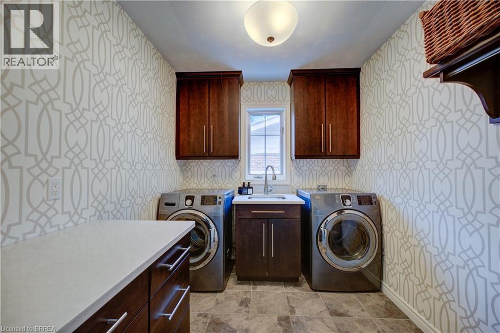 9 Scarfe Gardens, Brantford, Ontario  N3T 6B2 - Photo 14 - 40790666