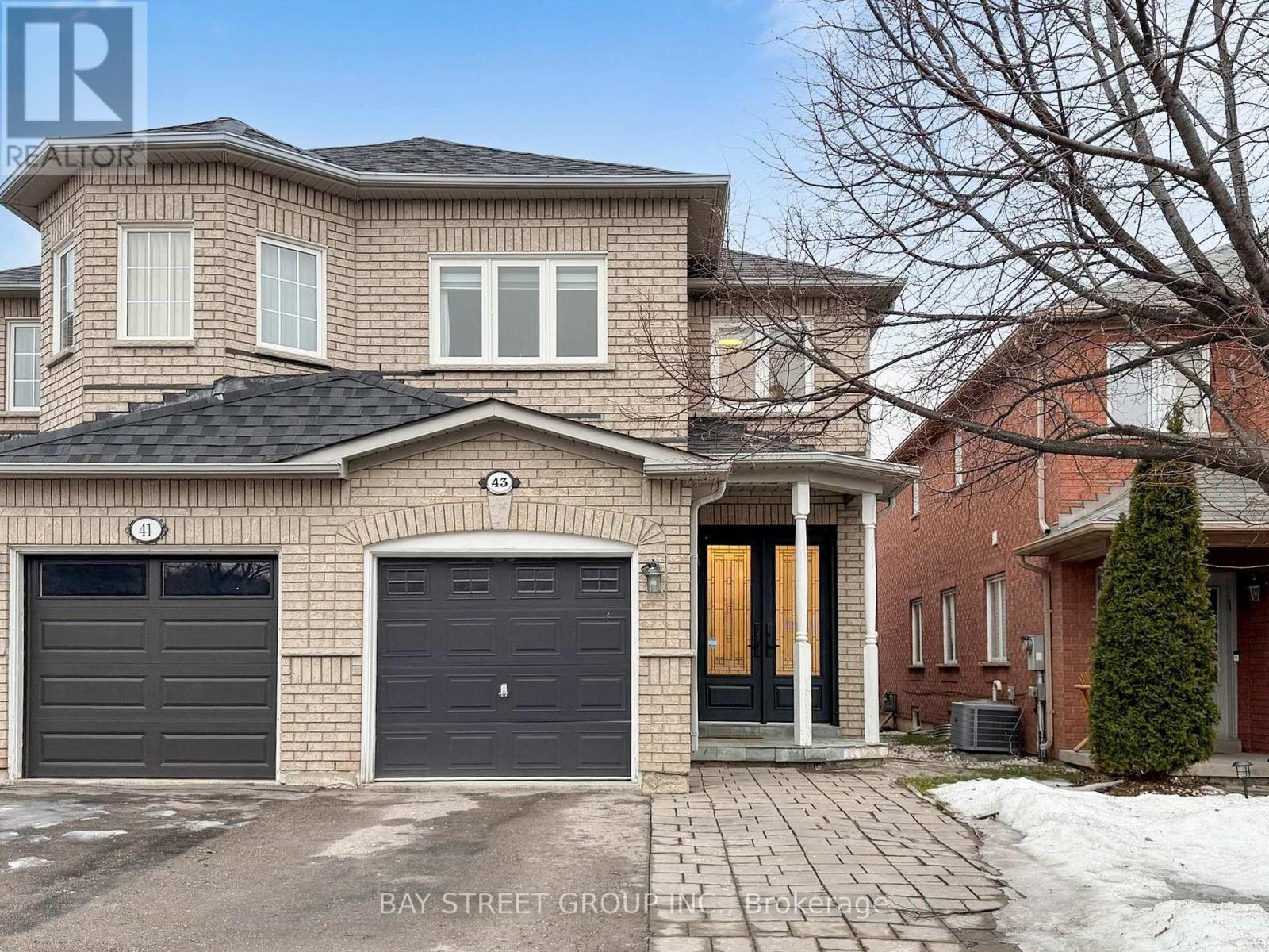 43 ROYAL APPIAN CRESCENT, Vaughan, Ontario