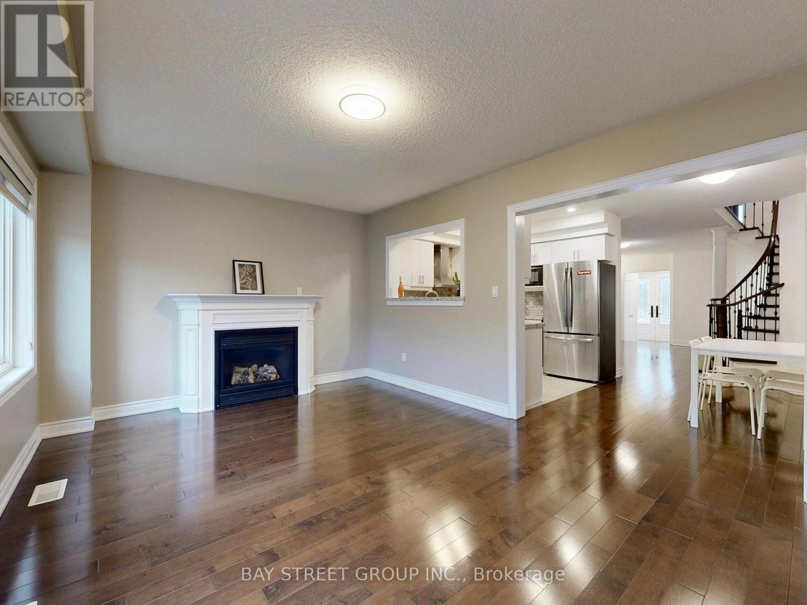 43 Royal Appian Crescent, Vaughan, Ontario  L4K 5L1 - Photo 15 - N12698440