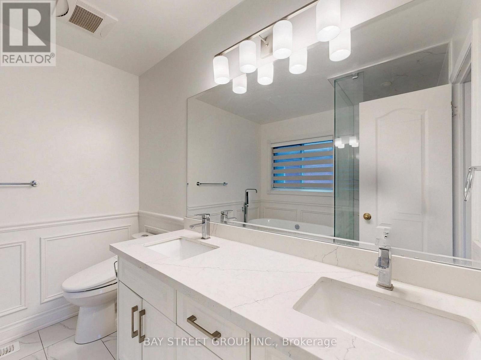 43 Royal Appian Crescent, Vaughan, Ontario  L4K 5L1 - Photo 24 - N12698440