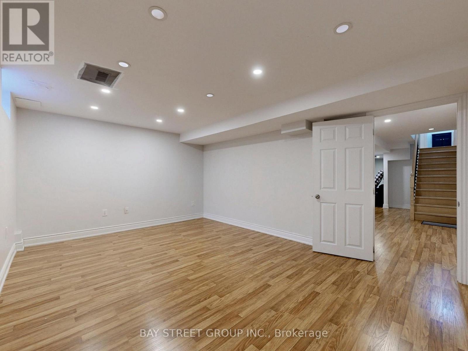 43 Royal Appian Crescent, Vaughan, Ontario  L4K 5L1 - Photo 33 - N12698440