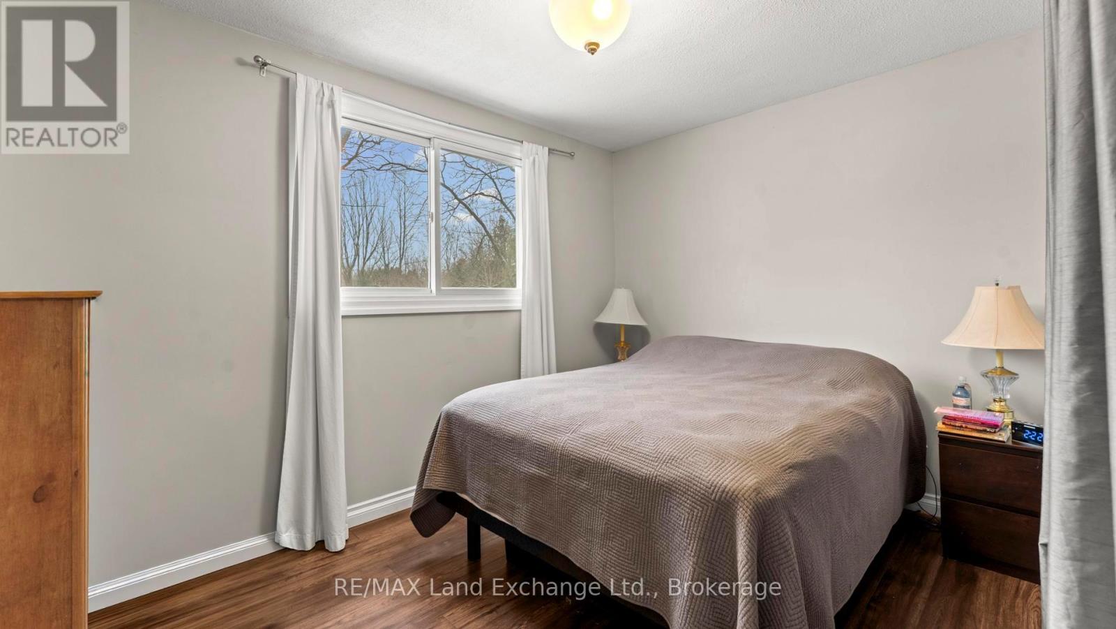 716 Palmateer Drive, Kincardine, Ontario  N2Z 1R3 - Photo 16 - X12697970