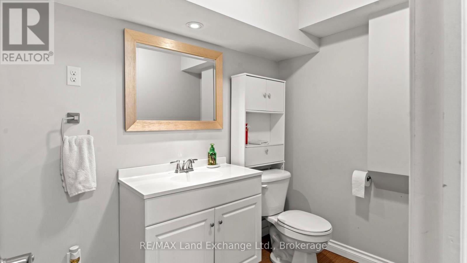 716 Palmateer Drive, Kincardine, Ontario  N2Z 1R3 - Photo 24 - X12697970