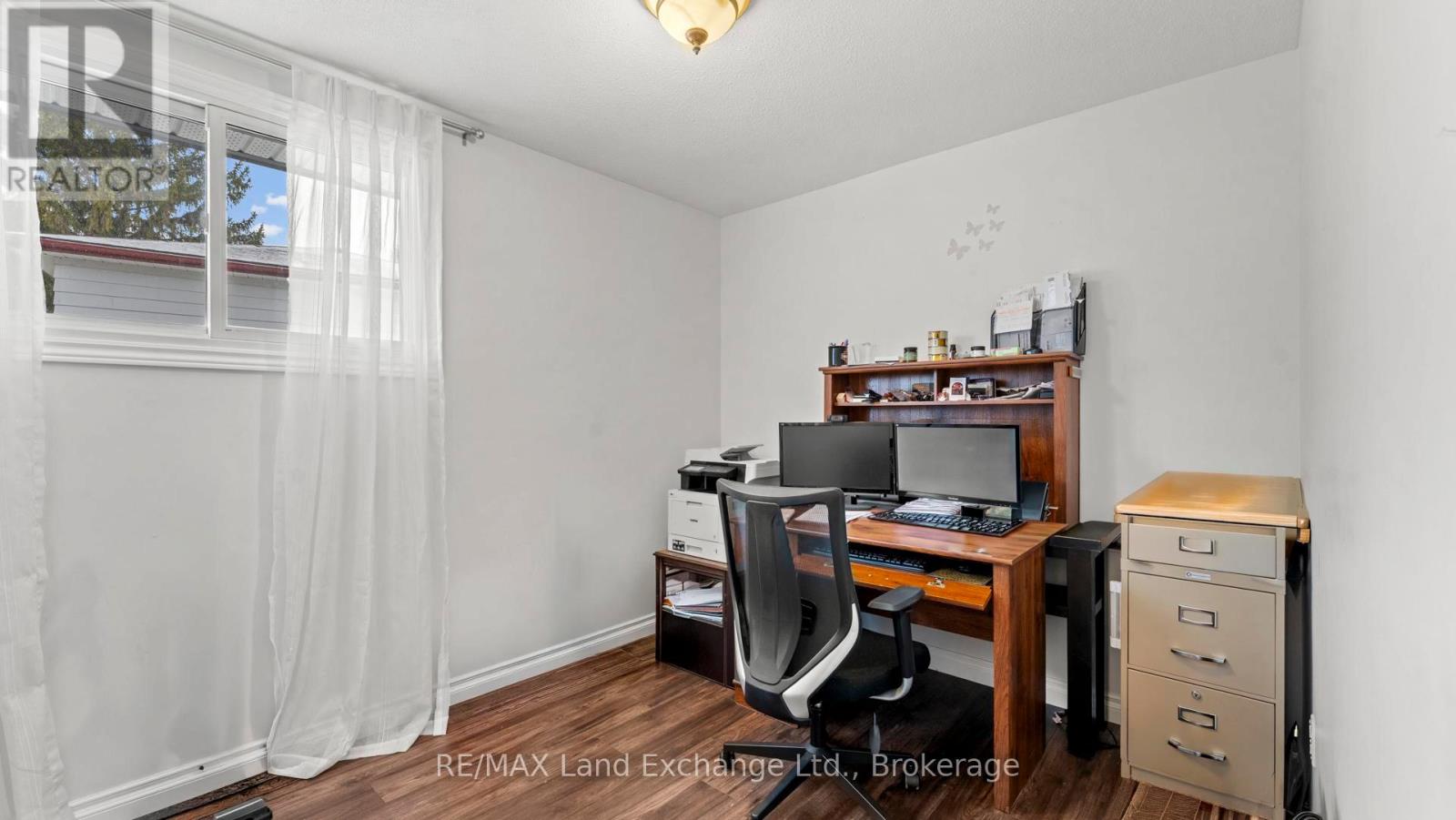 716 Palmateer Drive, Kincardine, Ontario  N2Z 1R3 - Photo 17 - X12697970