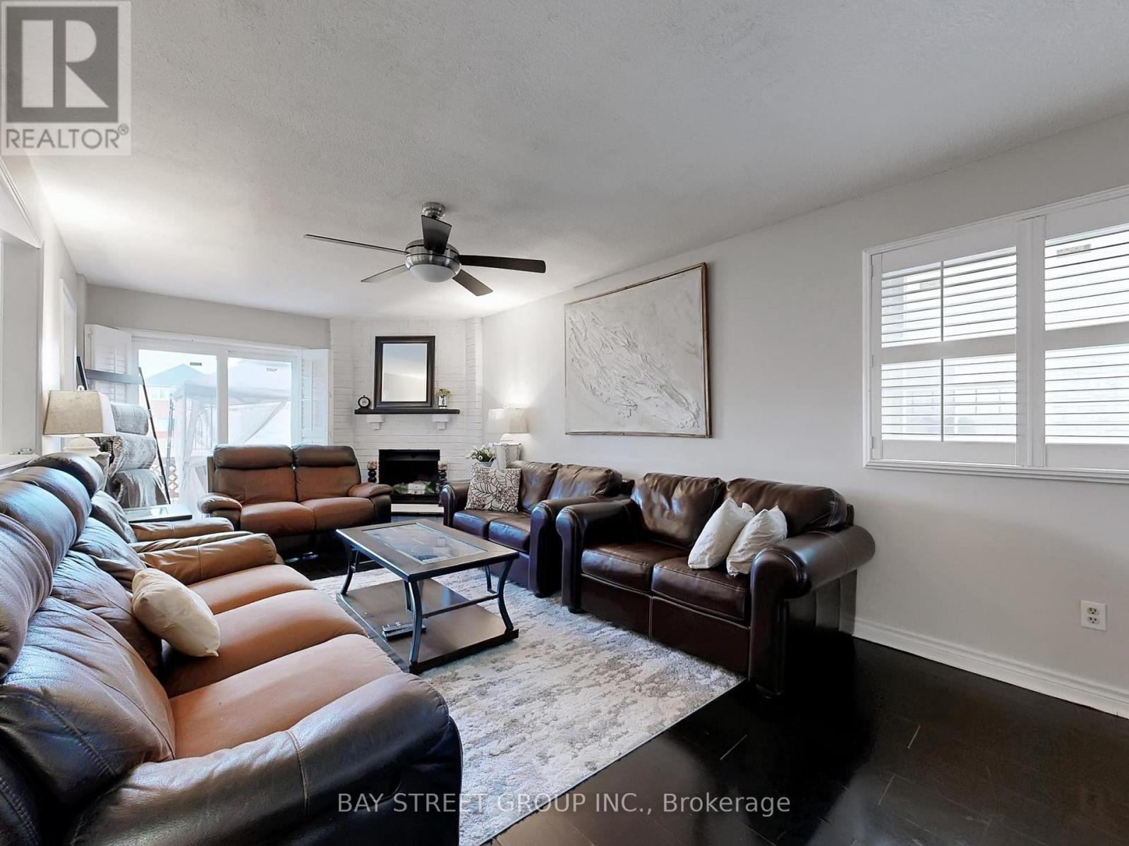 36 Durant Crescent, Markham, Ontario  L3S 3A1 - Photo 10 - N12698470