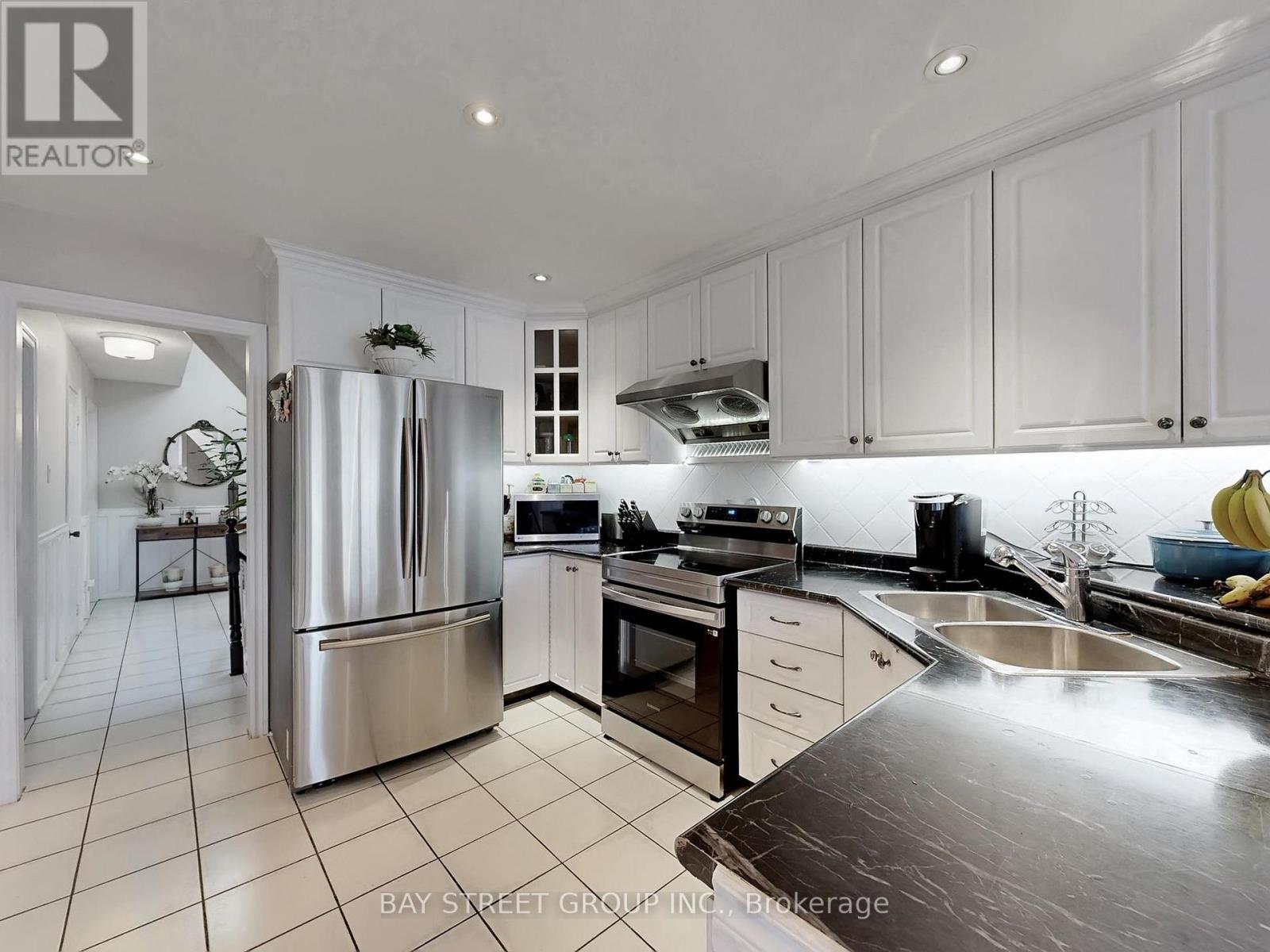 36 Durant Crescent, Markham, Ontario  L3S 3A1 - Photo 14 - N12698470