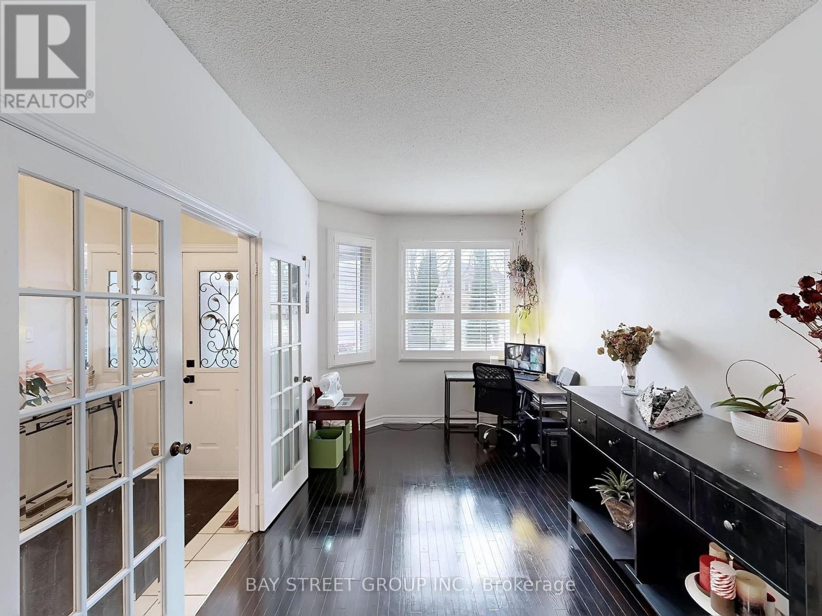 36 Durant Crescent, Markham, Ontario  L3S 3A1 - Photo 17 - N12698470