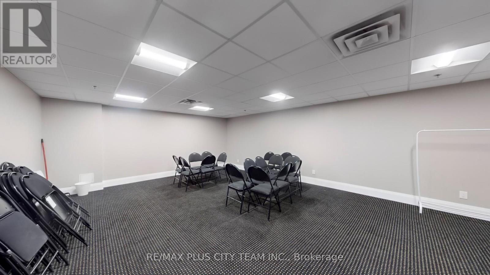 120 - 481 Rupert Avenue, Whitchurch-Stouffville, Ontario  L4A 1Y7 - Photo 30 - N12698488