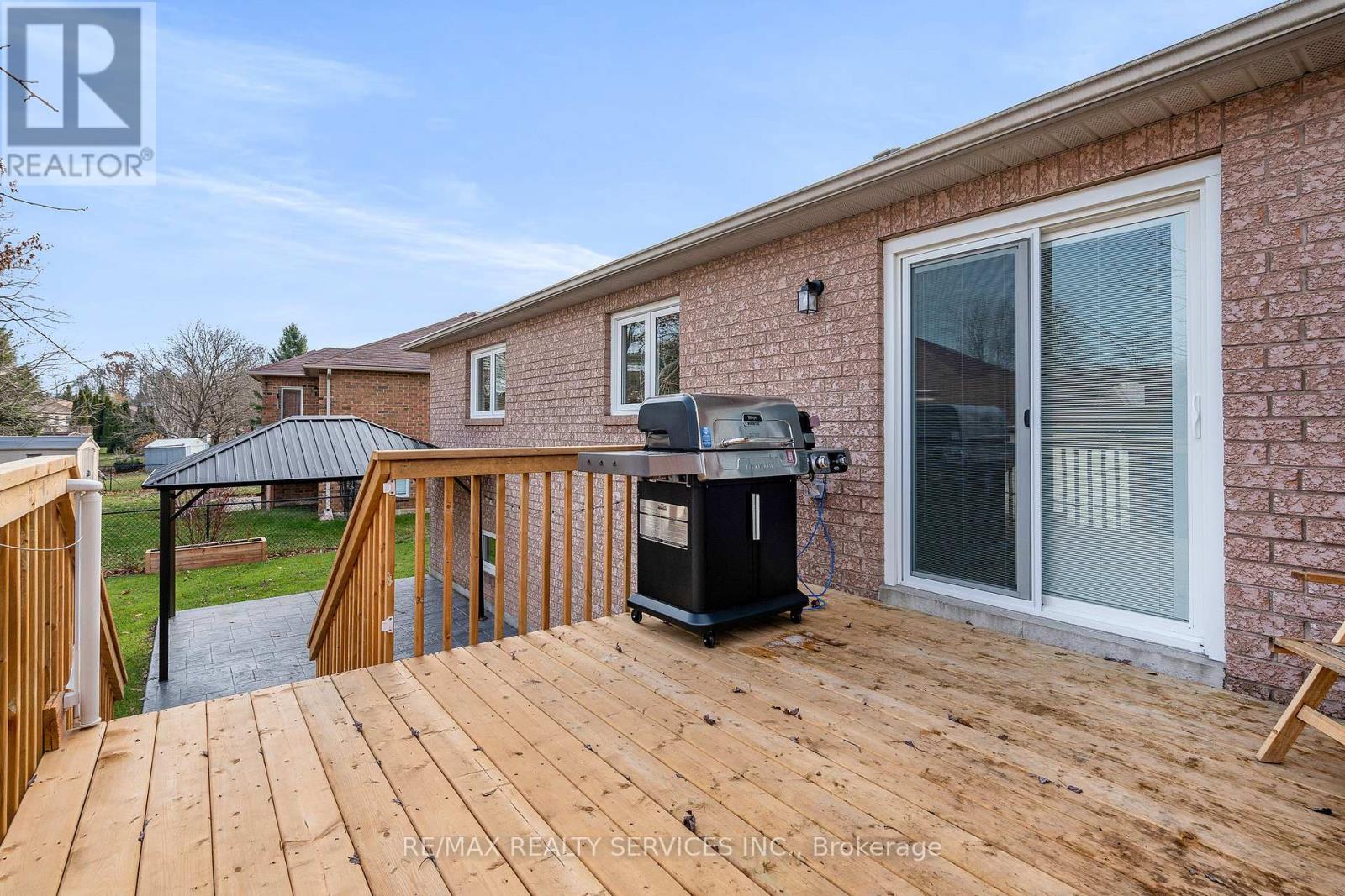 1 Acorn Crescent, Wasaga Beach, Ontario  L9Z 1B7 - Photo 25 - S12698472