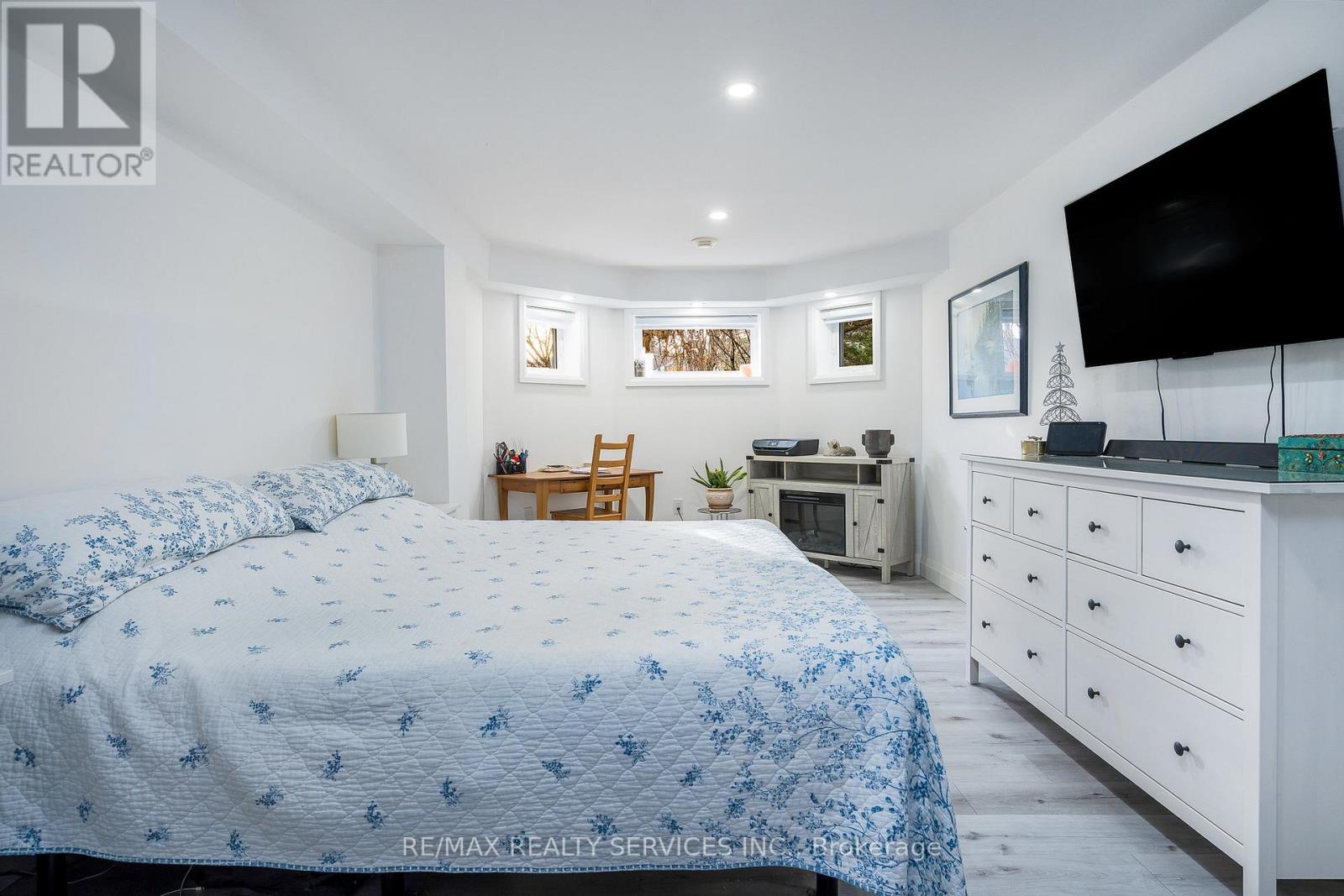 1 Acorn Crescent, Wasaga Beach, Ontario  L9Z 1B7 - Photo 32 - S12698472