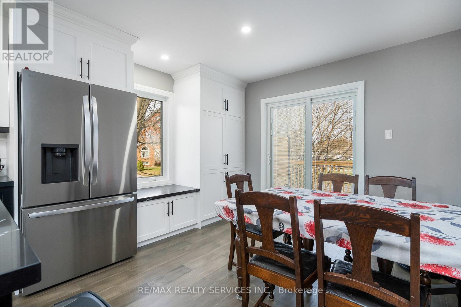 1 Acorn Crescent, Wasaga Beach, Ontario  L9Z 1B7 - Photo 9 - S12698472