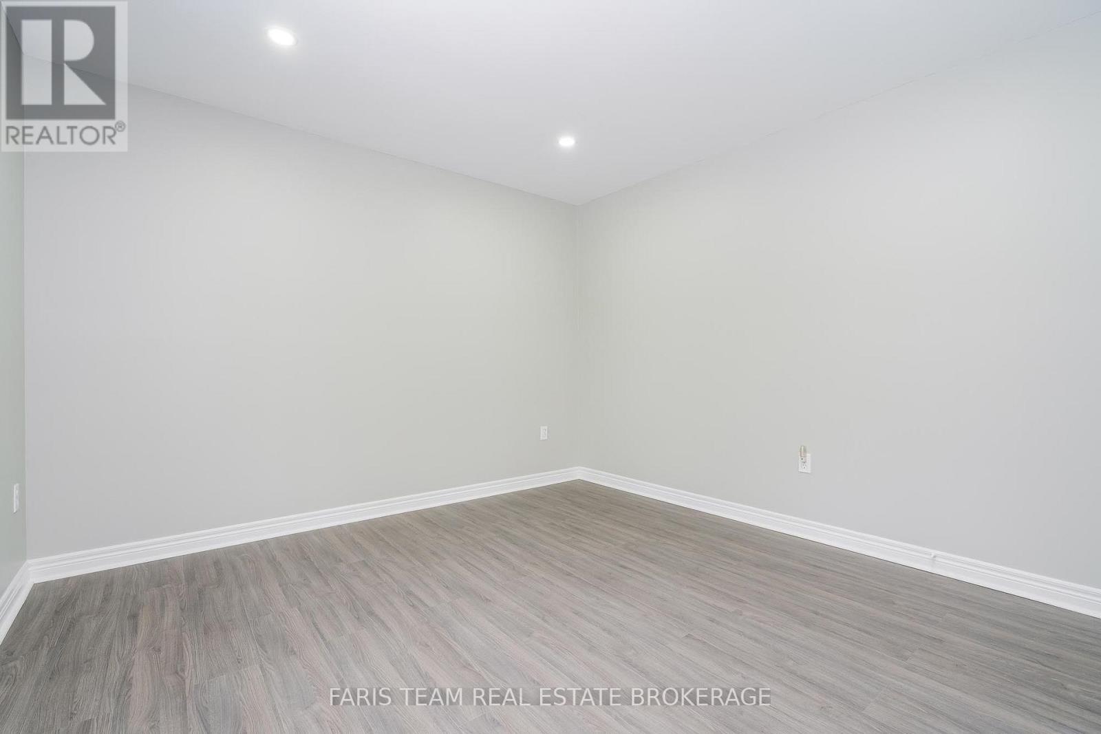 3554 John Street, Ramara, Ontario  L0K 1B0 - Photo 18 - S12698494