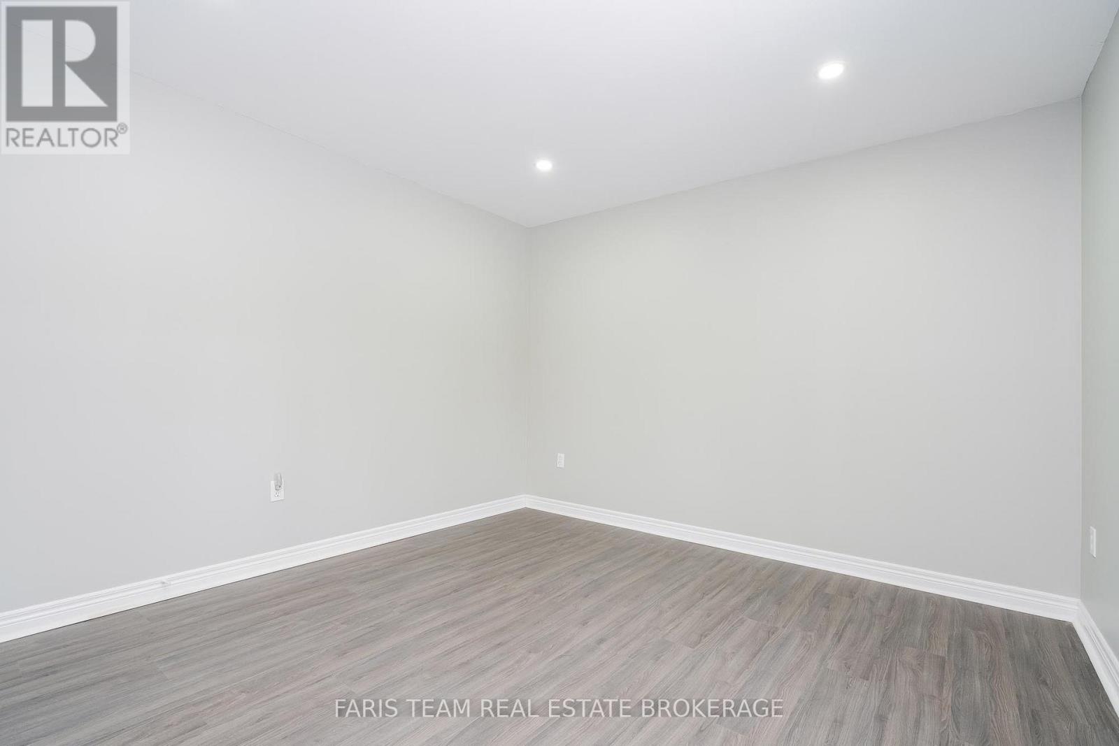 3554 John Street, Ramara, Ontario  L0K 1B0 - Photo 22 - S12698494