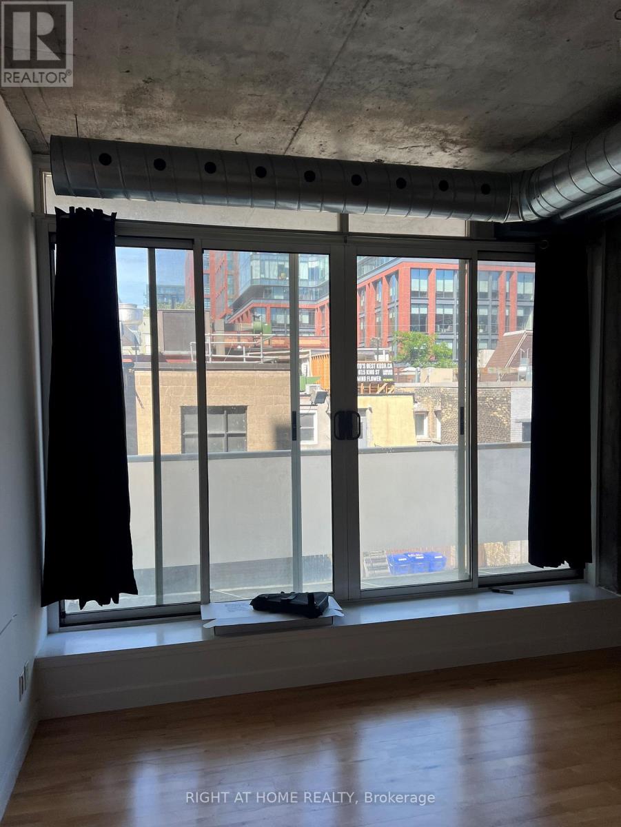 305 - 32 Stewart Street, Toronto, Ontario  M5V 1H6 - Photo 8 - C12695810