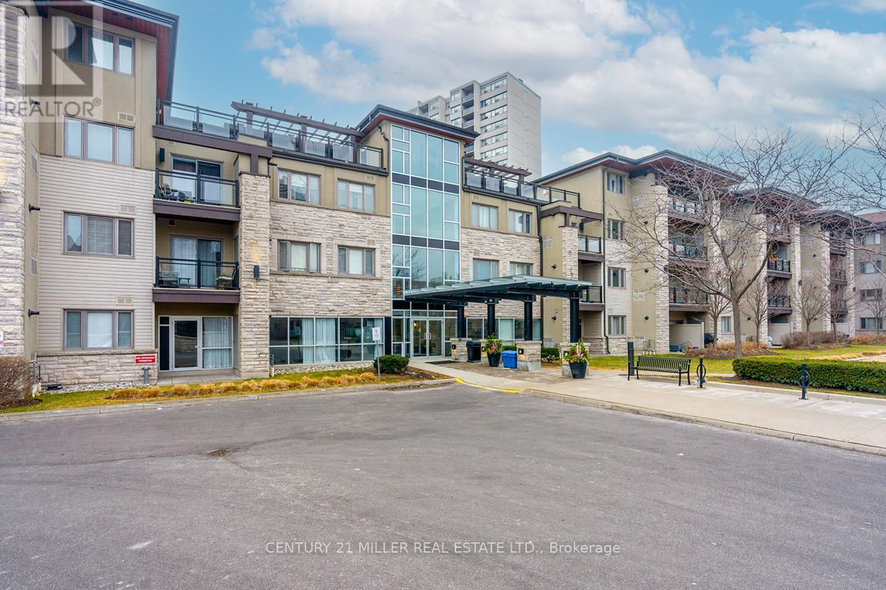 402 - 570 LOLITA GARDENS, Mississauga, Ontario