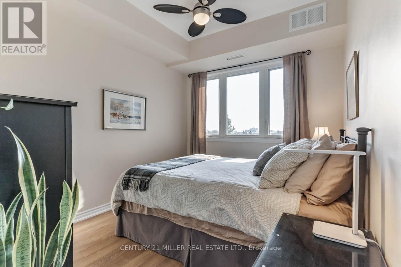 402 - 570 Lolita Gardens, Mississauga, Ontario  L5A 0A1 - Photo 15 - W12698466