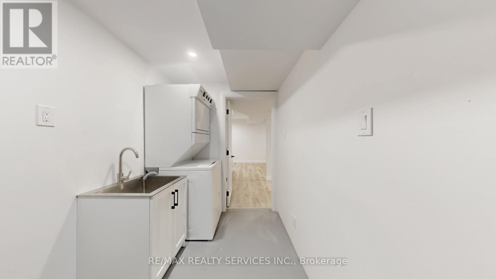 26 Mayfair Crescent, Brampton, Ontario  L6S 3N4 - Photo 42 - W12698478