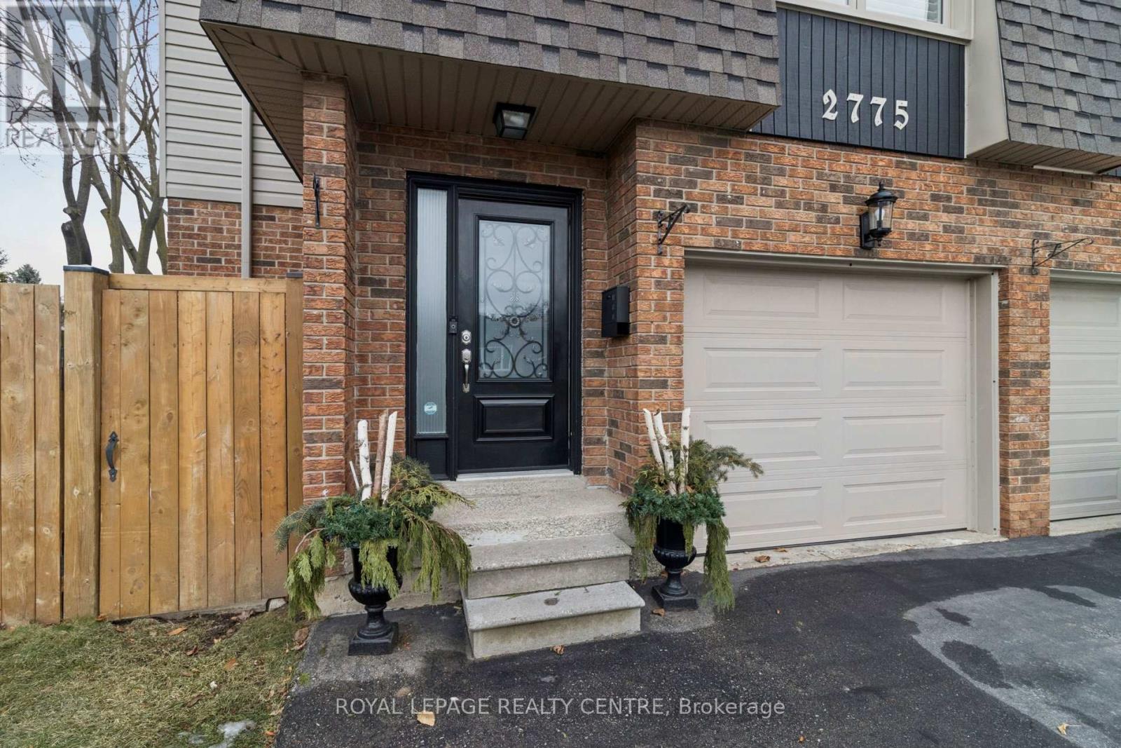 2775 Windjammer Road, Mississauga, Ontario  L5L 1T4 - Photo 3 - W12698502