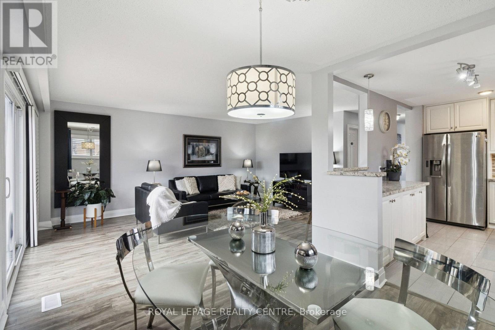 2775 Windjammer Road, Mississauga, Ontario  L5L 1T4 - Photo 8 - W12698502