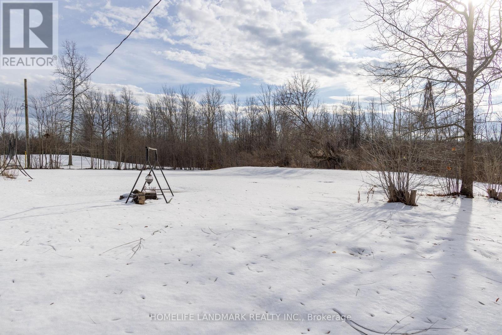 1927 Niagara Parkway, Fort Erie, Ontario  L2A 5M4 - Photo 30 - X12644060