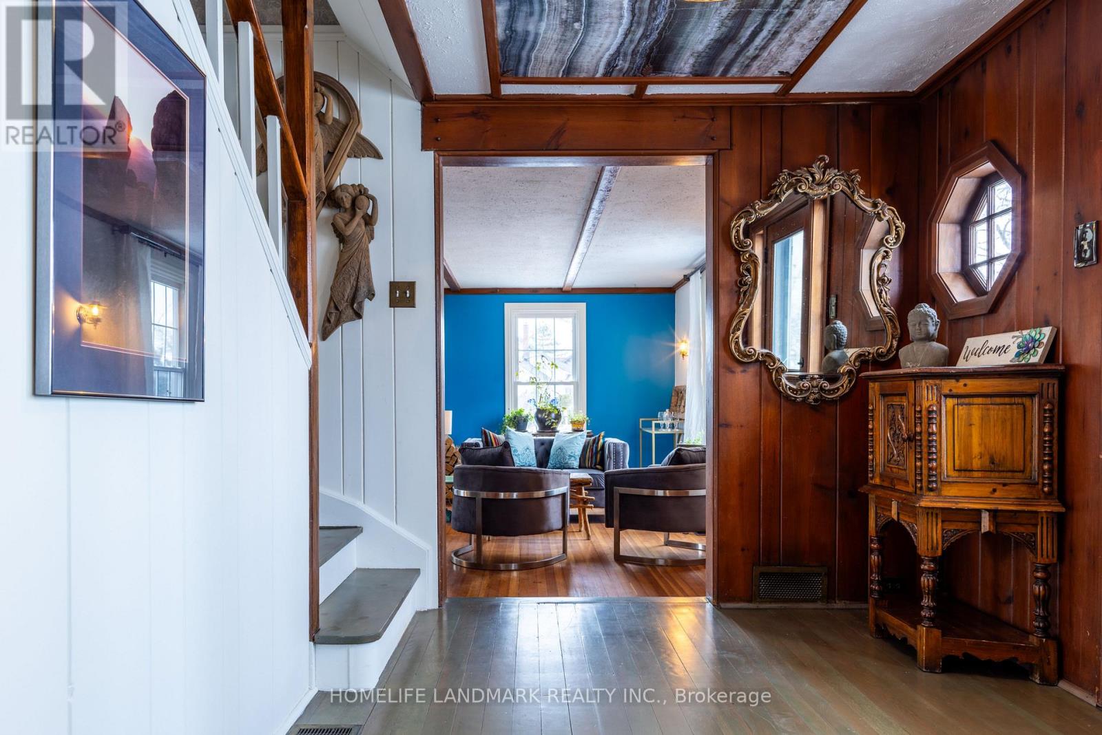 1927 Niagara Parkway, Fort Erie, Ontario  L2A 5M4 - Photo 4 - X12644060