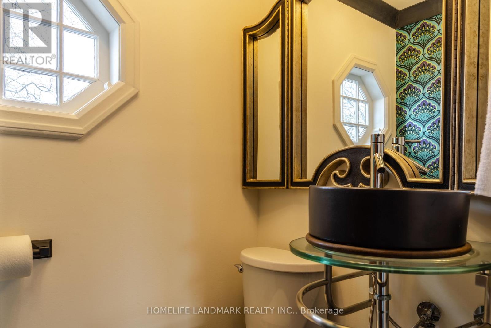 1927 Niagara Parkway, Fort Erie, Ontario  L2A 5M4 - Photo 24 - X12644060