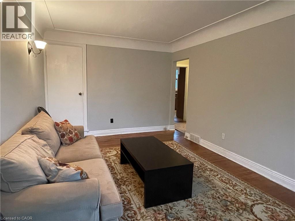 1028 Main Street W, Hamilton, Ontario  L8S 1B2 - Photo 6 - 40798444