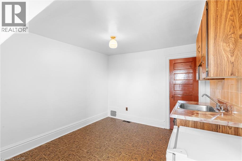 244 Grace Street, Toronto, Ontario  M6G 3A6 - Photo 21 - 40798215