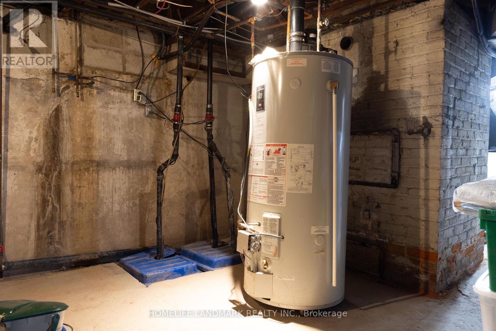 1927 Niagara Parkway, Fort Erie, Ontario  L2A 5M4 - Photo 41 - X12644060