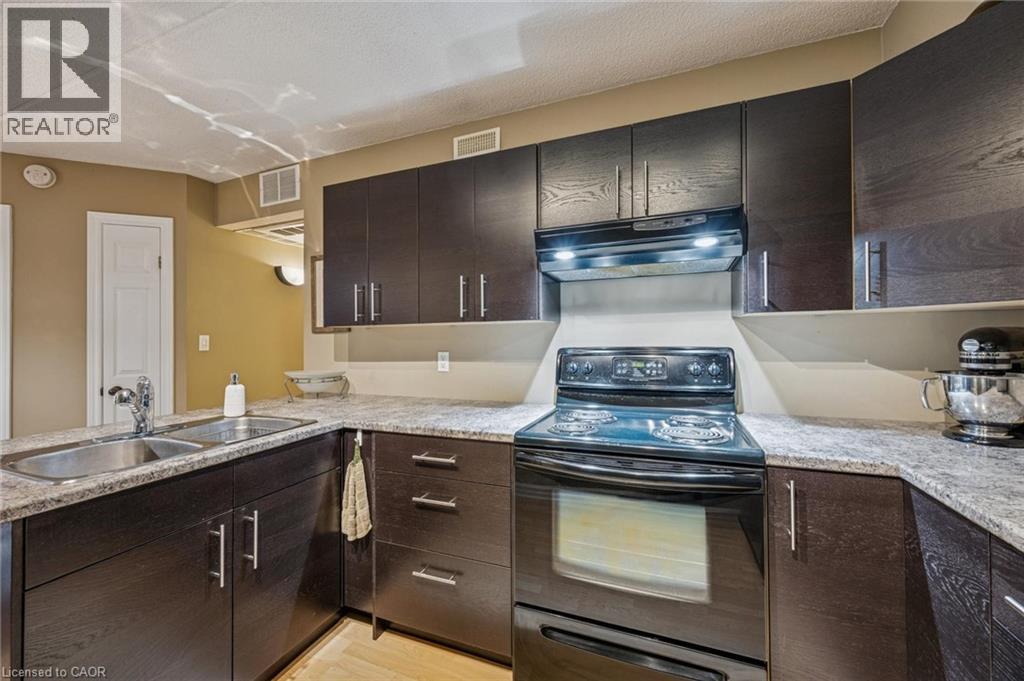 2040 Cleaver Avenue Unit# 219, Burlington, Ontario  L7M 4C4 - Photo 12 - 40796063