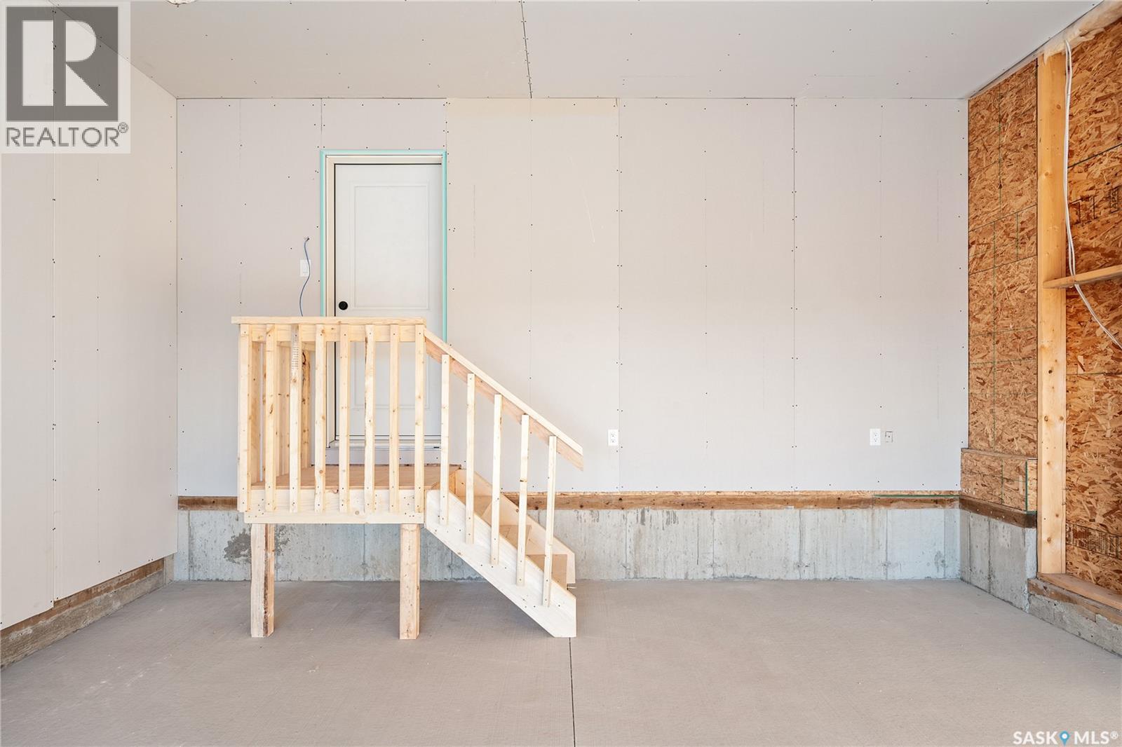 3008 Dumont Way, Regina, Saskatchewan  S4V 3B3 - Photo 38 - SK026845