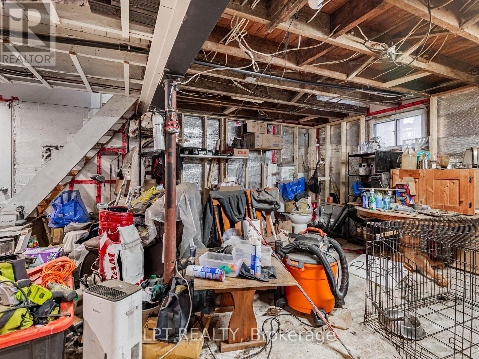 3 Raymore Drive, Toronto, Ontario  M9P 1W6 - Photo 22 - W12664530