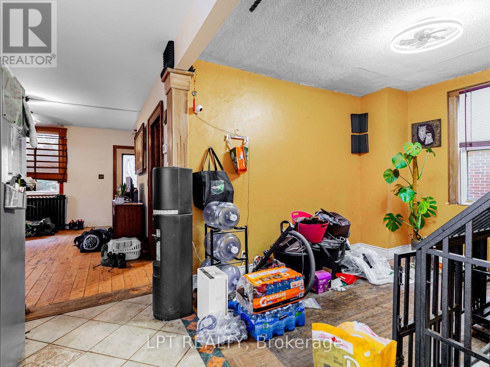 3 Raymore Drive, Toronto, Ontario  M9P 1W6 - Photo 26 - W12664530