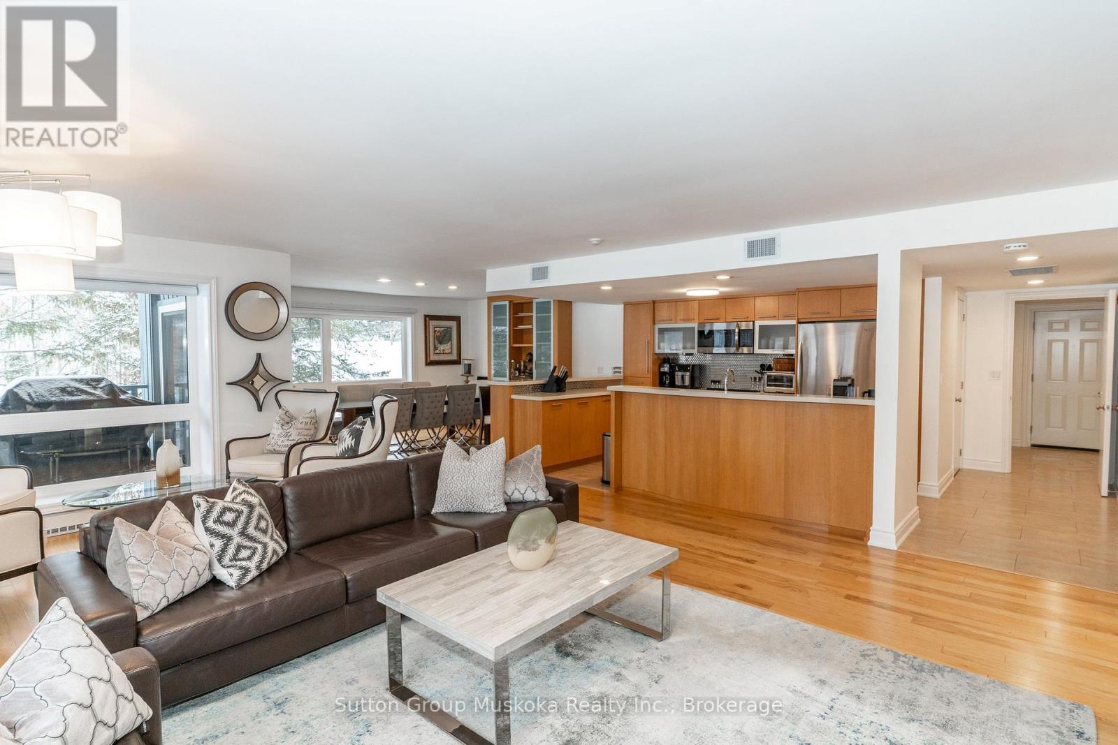 Building 6 - Unit 203 - 1235 Deerhurst Drive, Huntsville, Ontario  P1H 2E8 - Photo 7 - X12698602