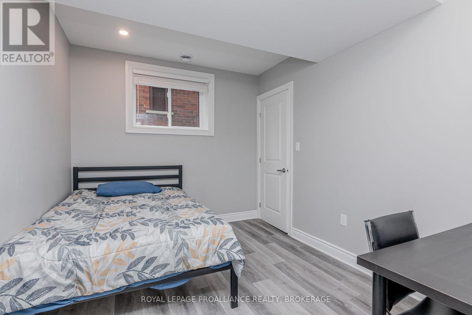 39 Ellerbeck Street, Kingston, Ontario  K7L 4H5 - Photo 14 - X12698568