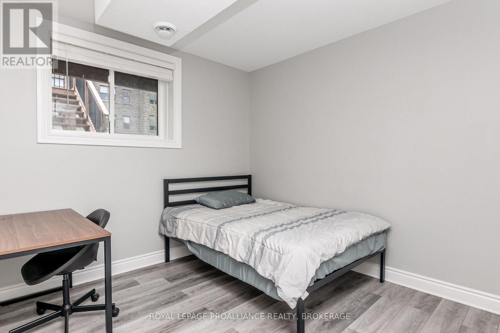 39 Ellerbeck Street, Kingston, Ontario  K7L 4H5 - Photo 17 - X12698568