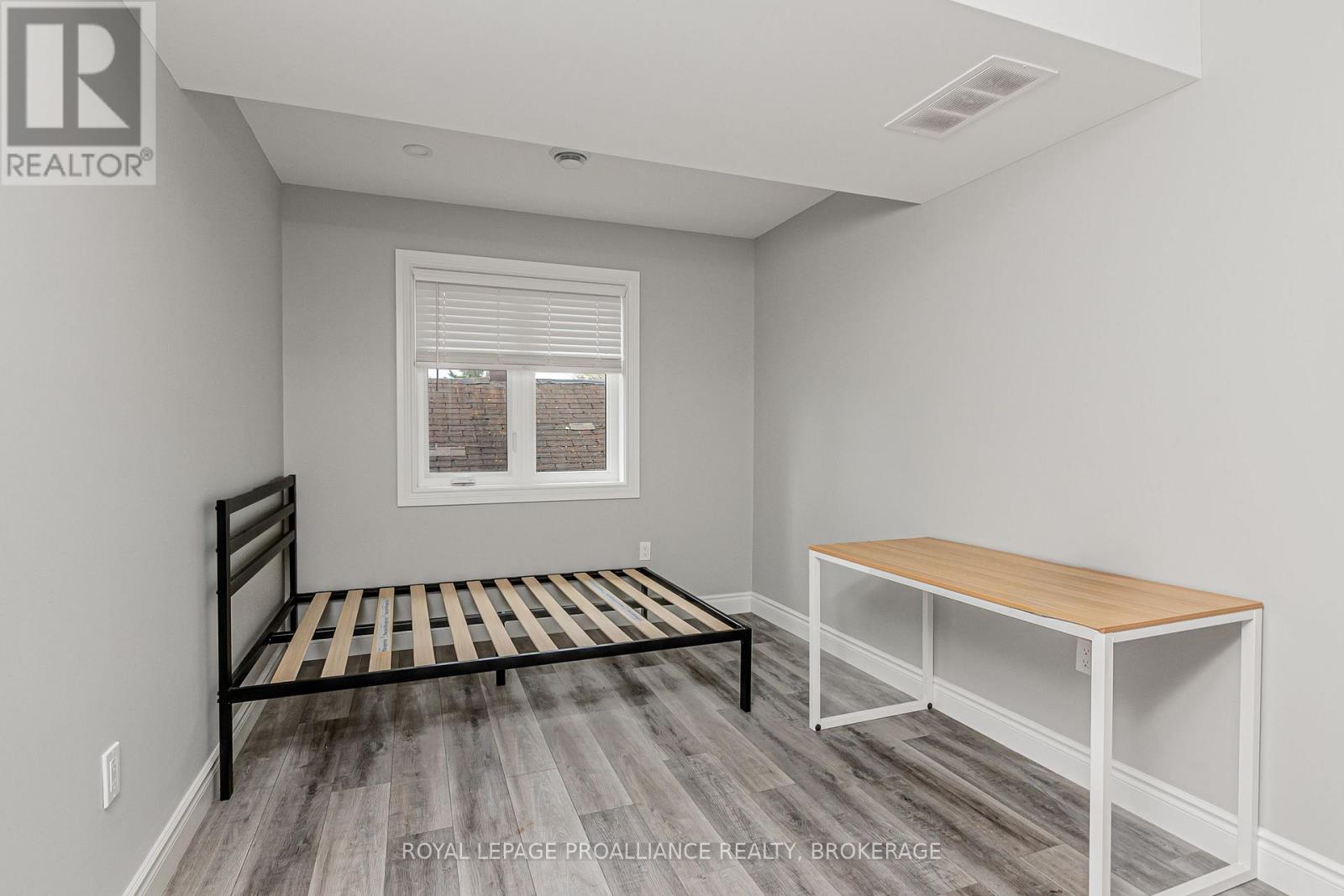 39 Ellerbeck Street, Kingston, Ontario  K7L 4H5 - Photo 24 - X12698568