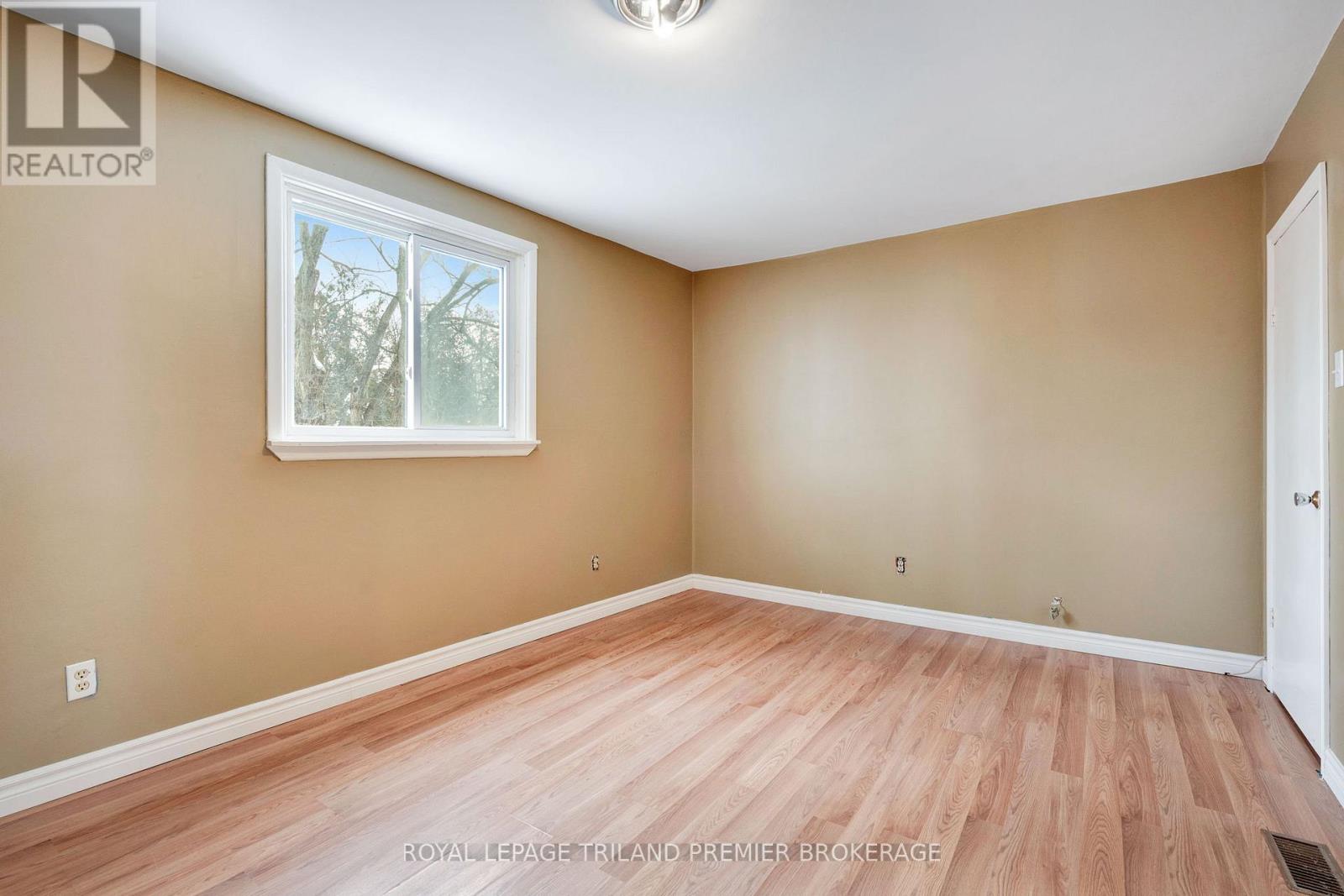 331 Thompson Road, London South, Ontario  N5Z 2Z4 - Photo 19 - X12698528