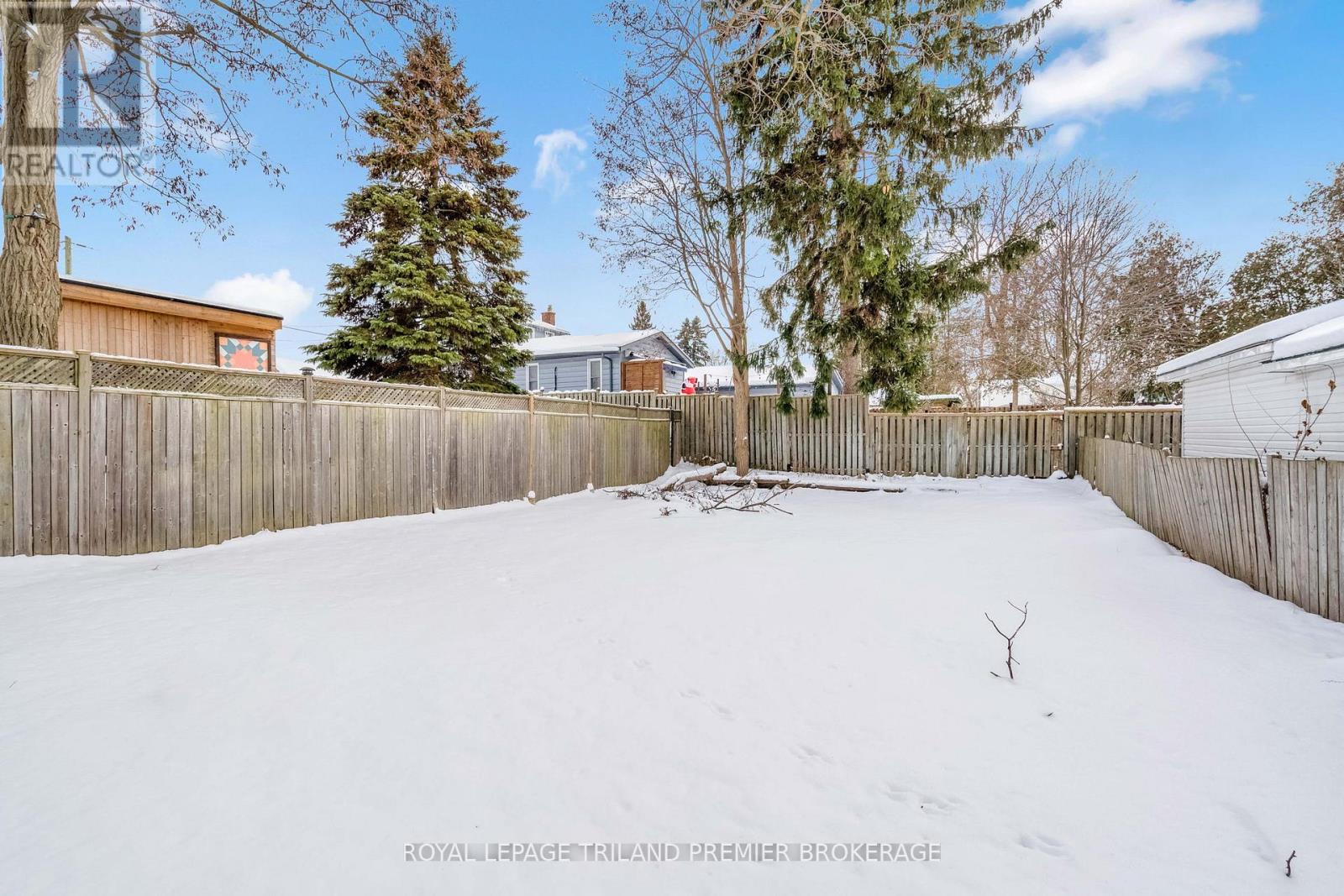 331 Thompson Road, London South, Ontario  N5Z 2Z4 - Photo 29 - X12698528