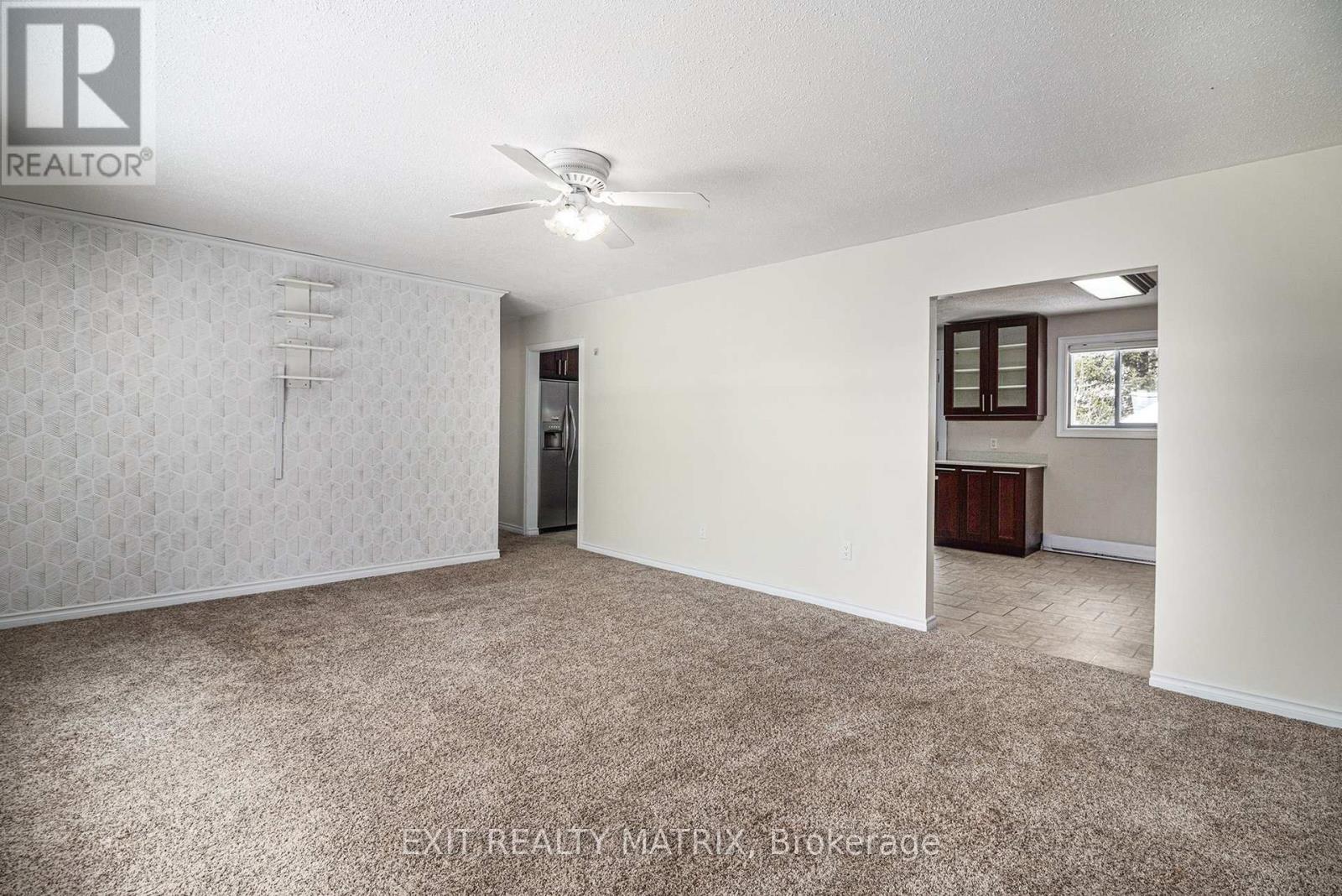 3333 White Spruce Street, Ottawa, Ontario  K0A 2W0 - Photo 5 - X12698544