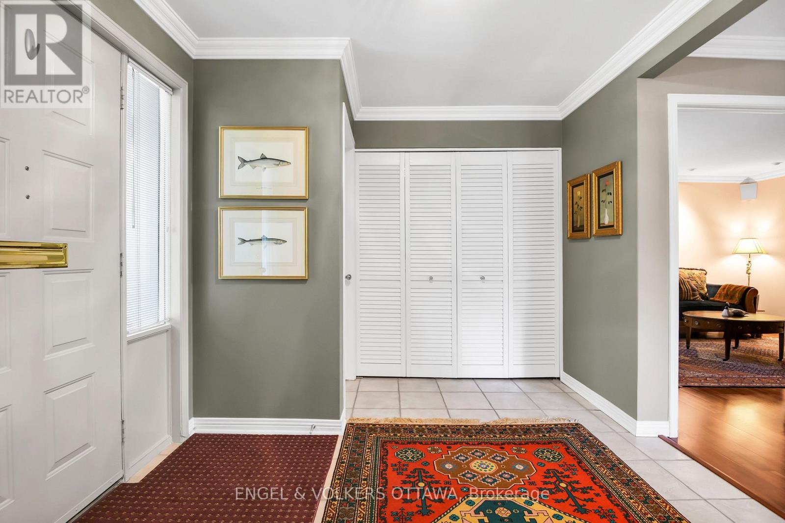 1 - 65 Whitemarl Drive, Ottawa, Ontario  K1L 8J9 - Photo 4 - X12698576