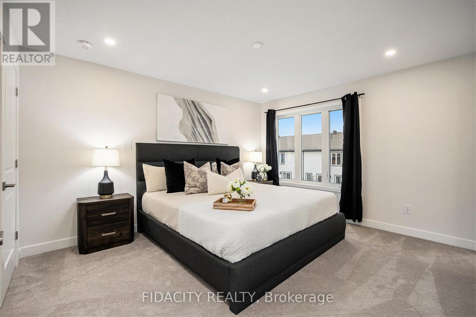 32 Whitcomb Crescent, Smiths Falls, Ontario  K7A 0A2 - Photo 16 - X12698578