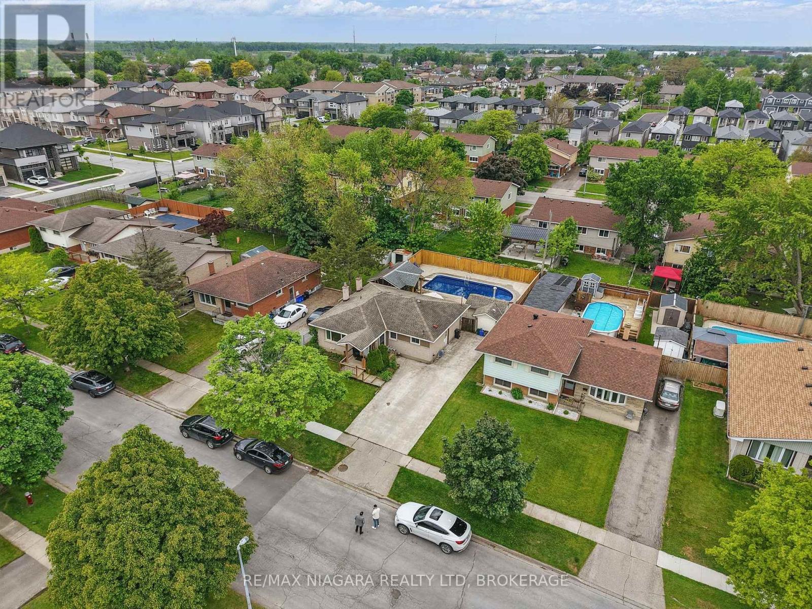 204 Hildred Street, Welland (Lincoln/crowland), Ontario  L3B 1N1 - Photo 38 - X12698550