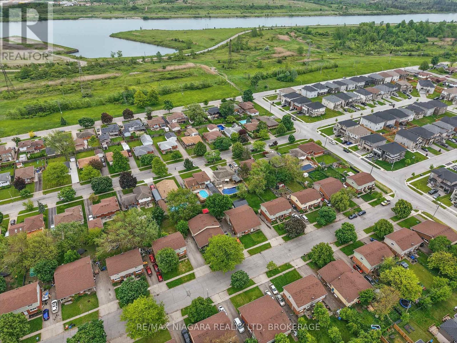 204 Hildred Street, Welland (Lincoln/crowland), Ontario  L3B 1N1 - Photo 39 - X12698550