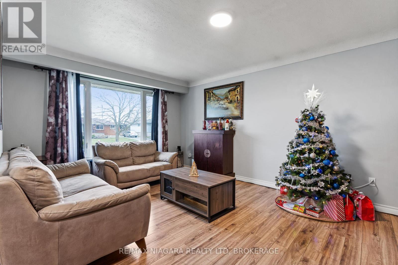 204 Hildred Street, Welland (Lincoln/crowland), Ontario  L3B 1N1 - Photo 5 - X12698550